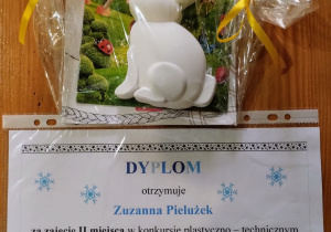 Gratulujemy Zuzi i pani Gosi.